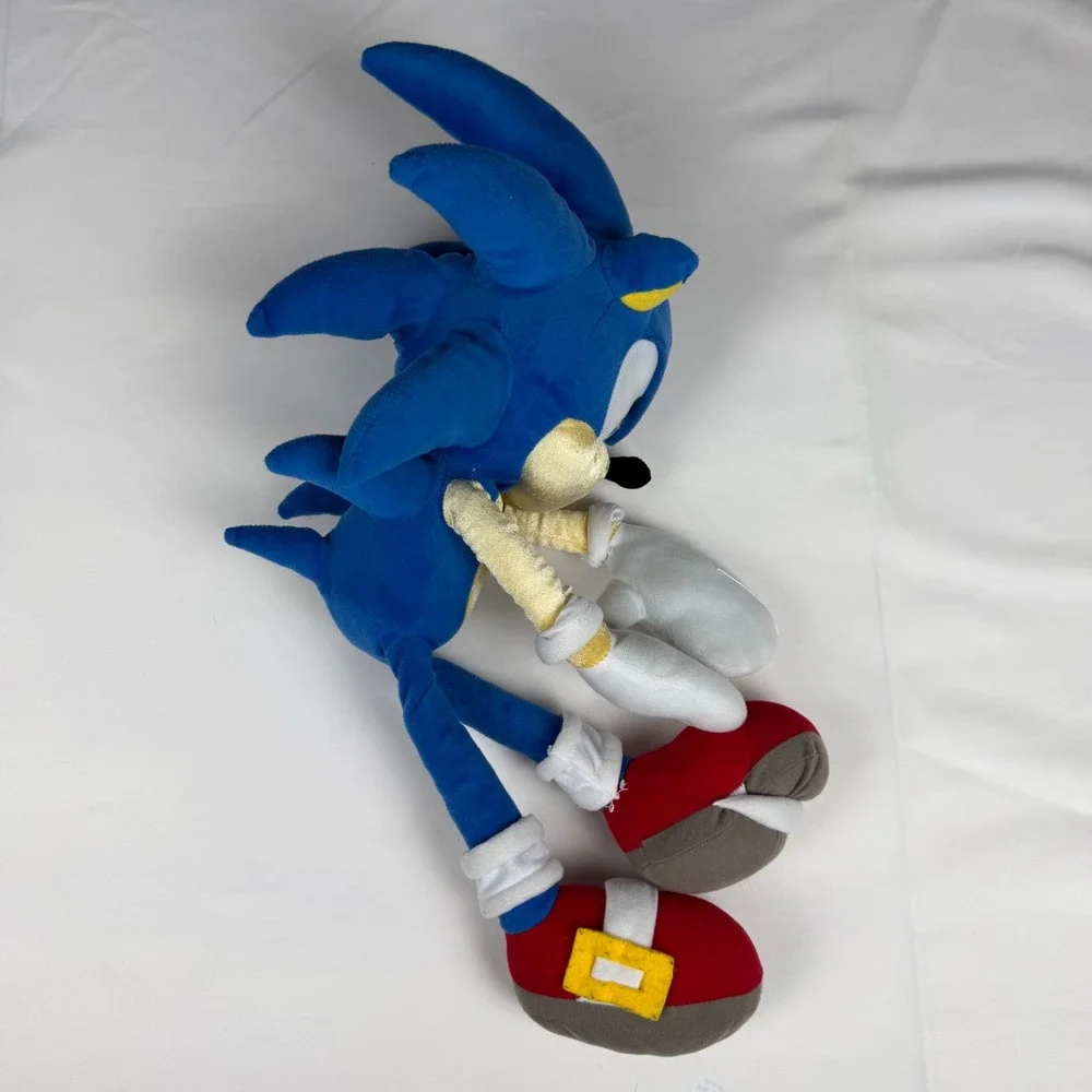 Sega Sonic the Hedgehog Large 24 Inch Plush‎ Stuffed Toy Blue Video Game Figure